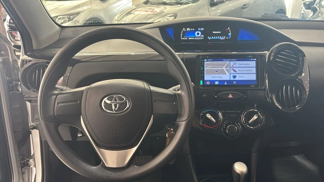TOYOTA ETIOS