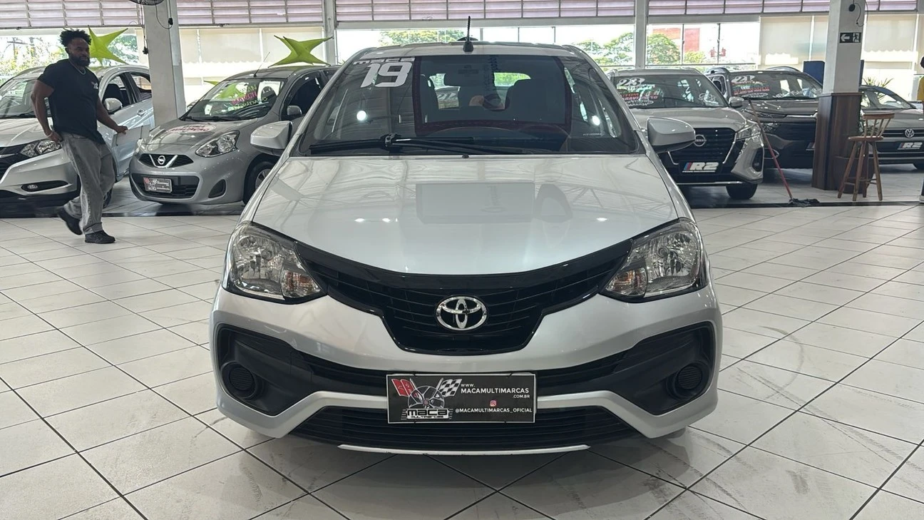 TOYOTA ETIOS