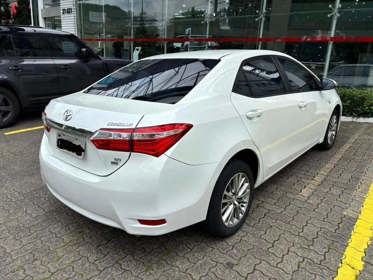 TOYOTA COROLLA