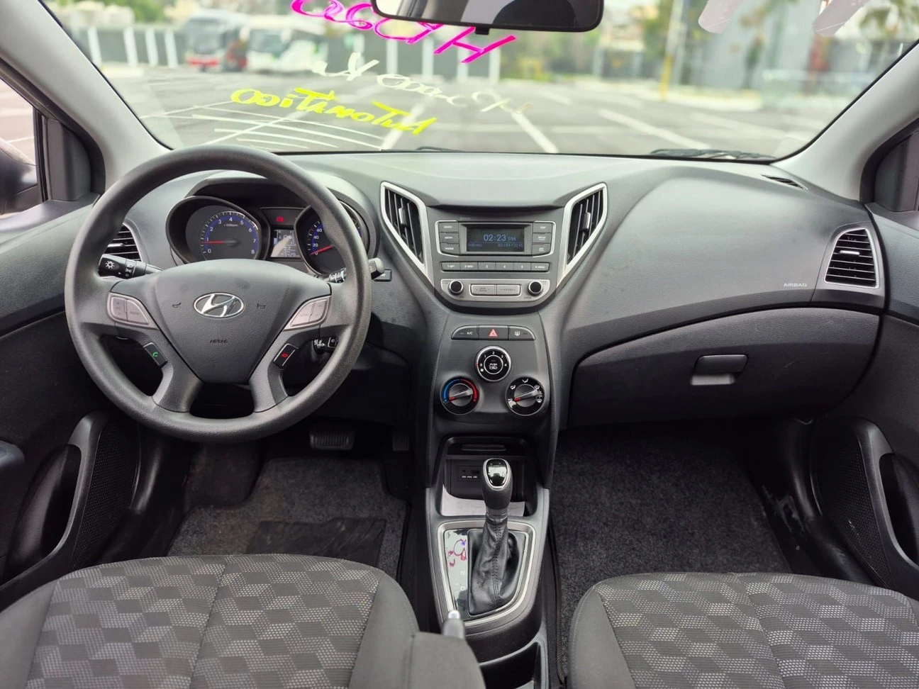 HYUNDAI HB20