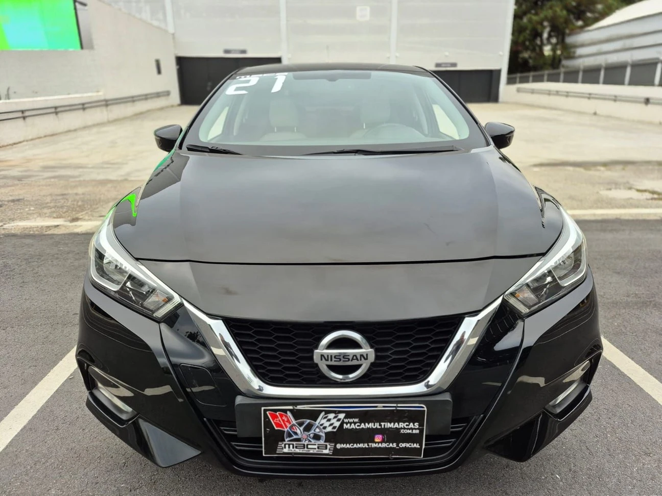 NISSAN VERSA