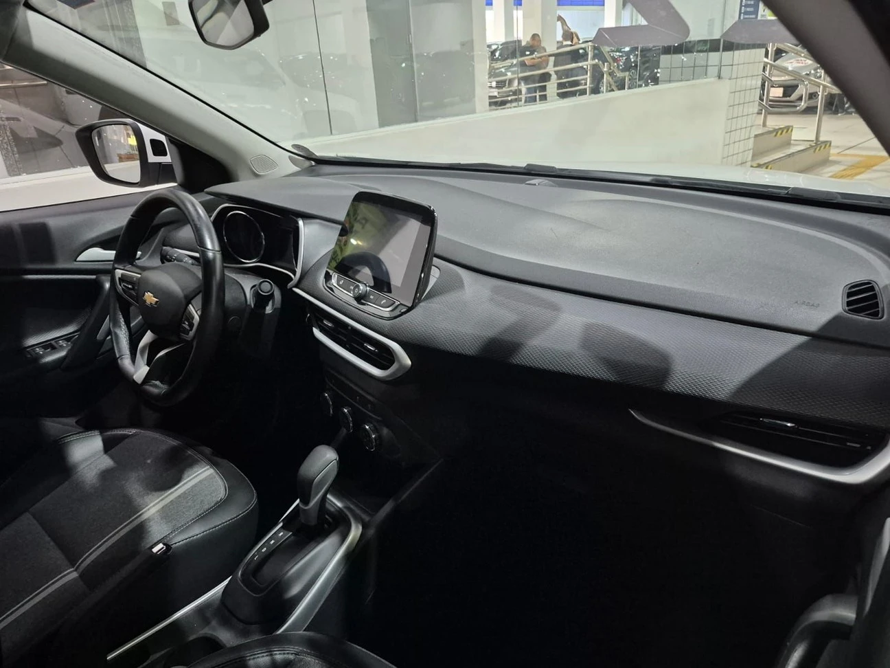 CHEVROLET TRACKER