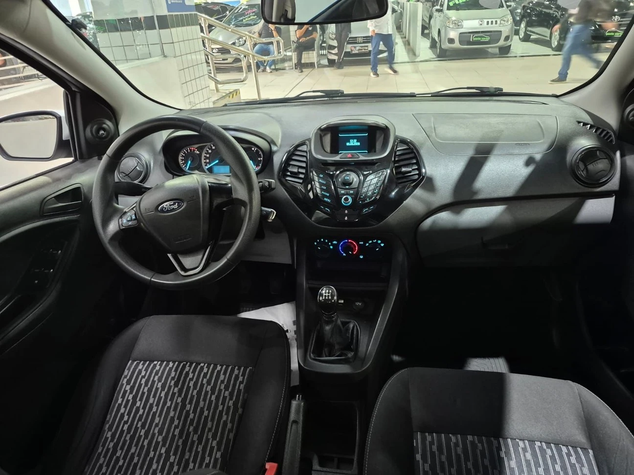 FORD KA
