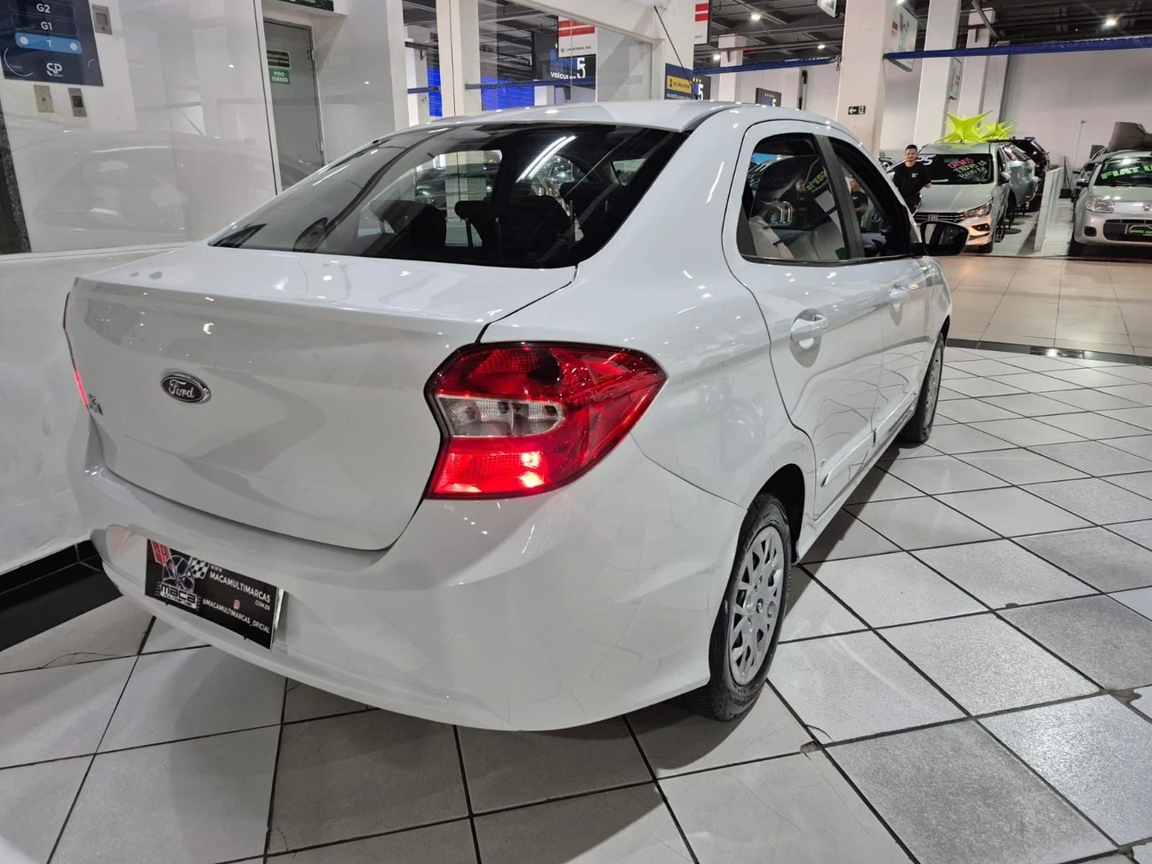 FORD KA