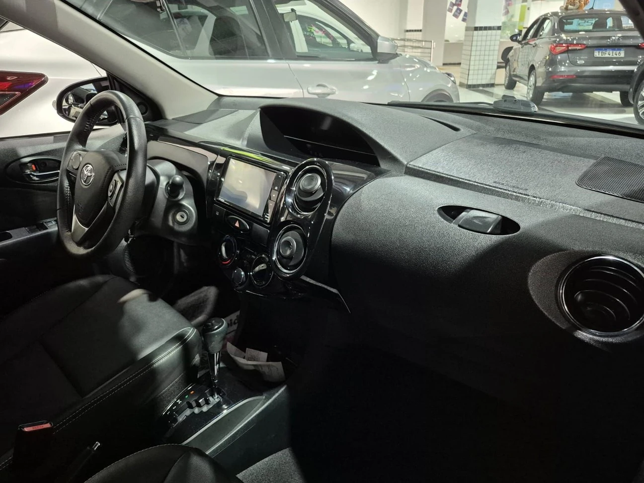 TOYOTA ETIOS