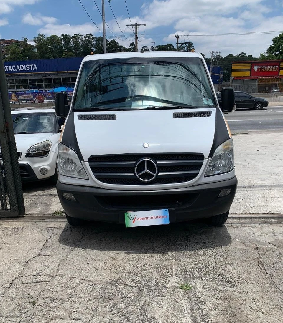 SPRINTER 2.2 415 CDI VAN 16 LUGARES TETO BAIXO 16V BI-TURBO