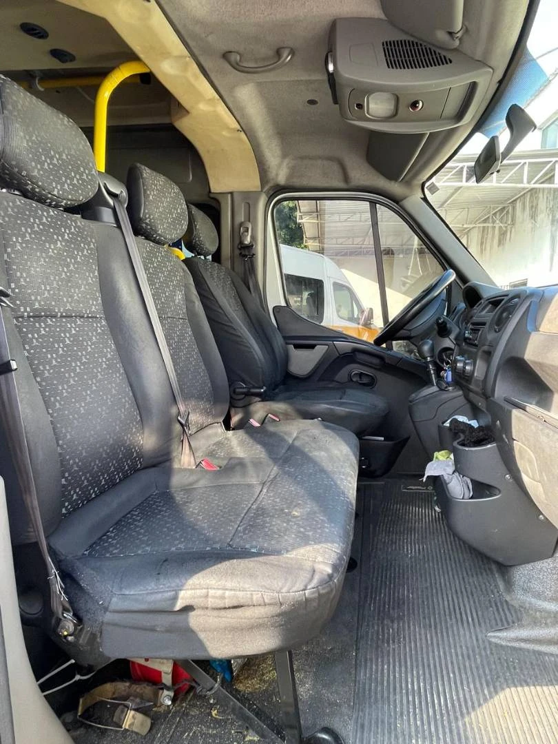 Thumb 8