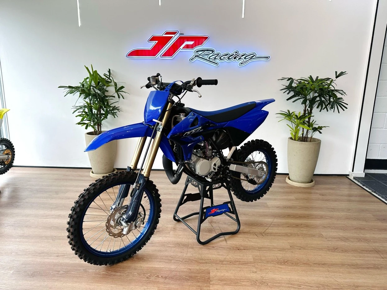 YAMAHA YZ 85