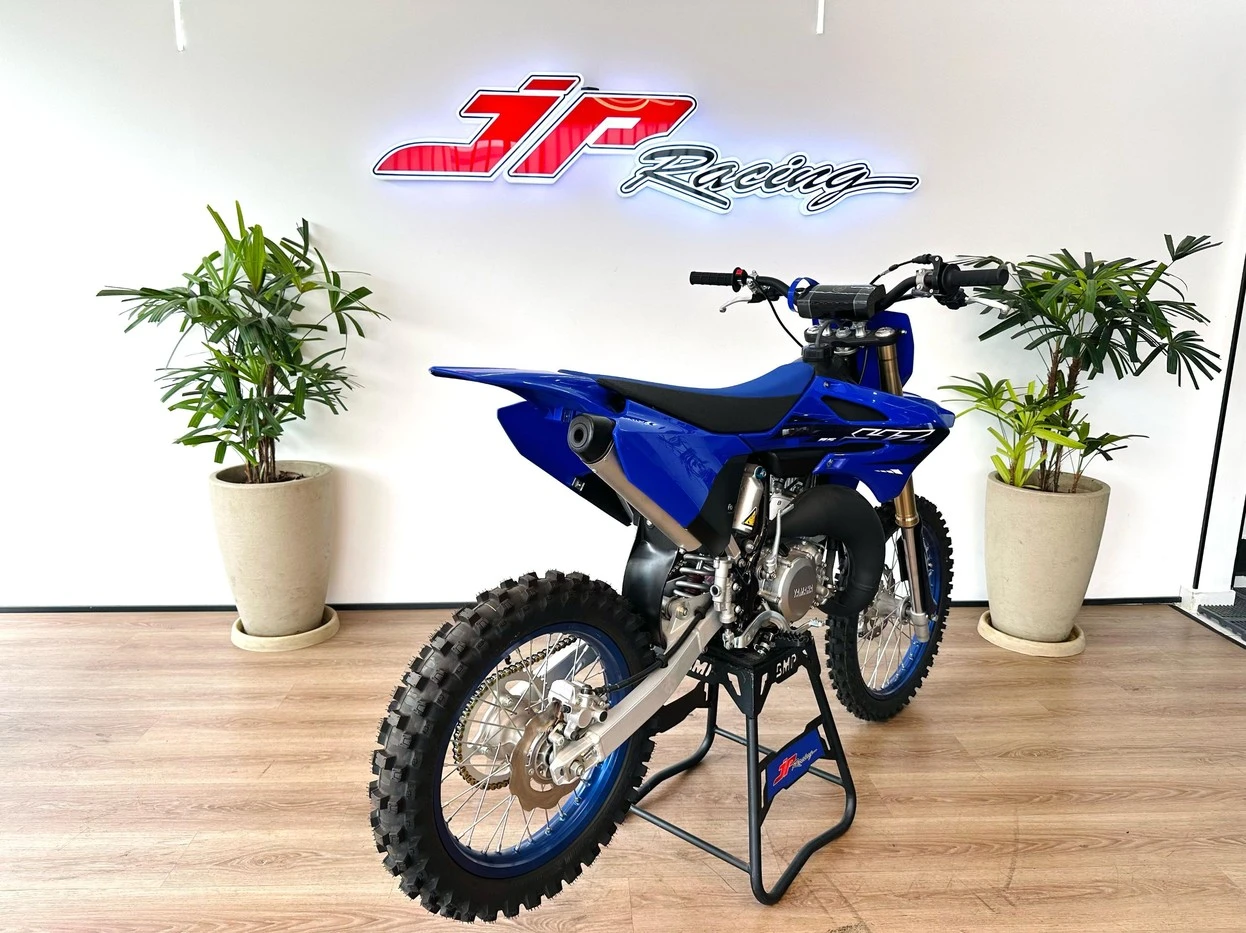 YAMAHA YZ 85
