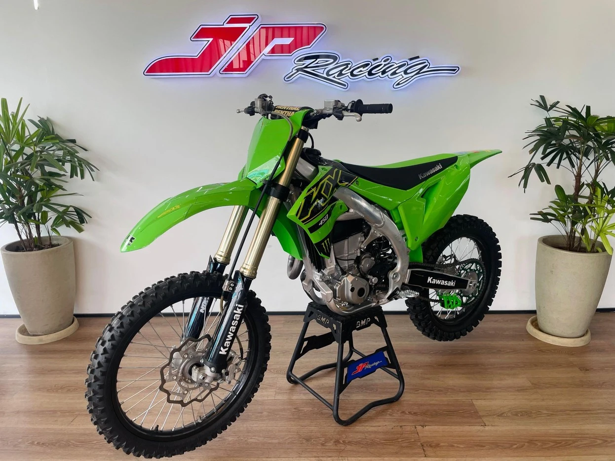 KAWASAKI KX450