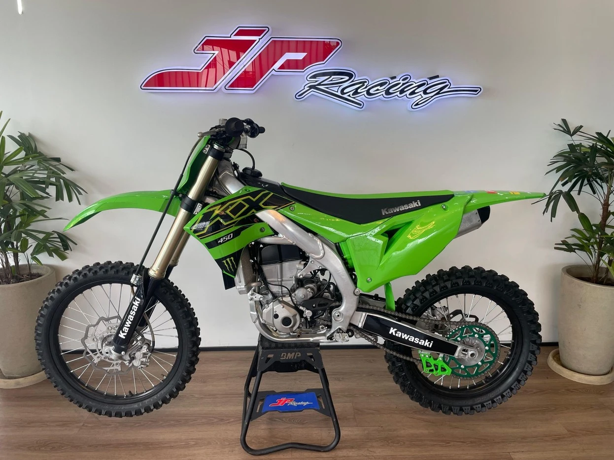 KAWASAKI KX450