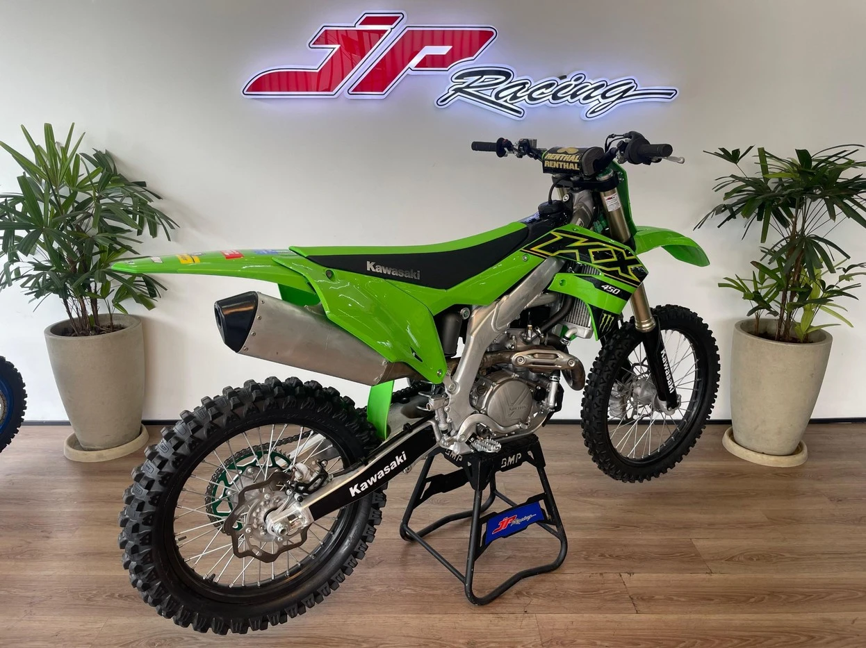 KAWASAKI KX450