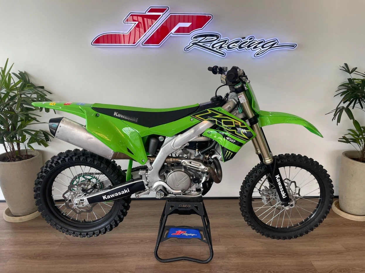 KAWASAKI KX450