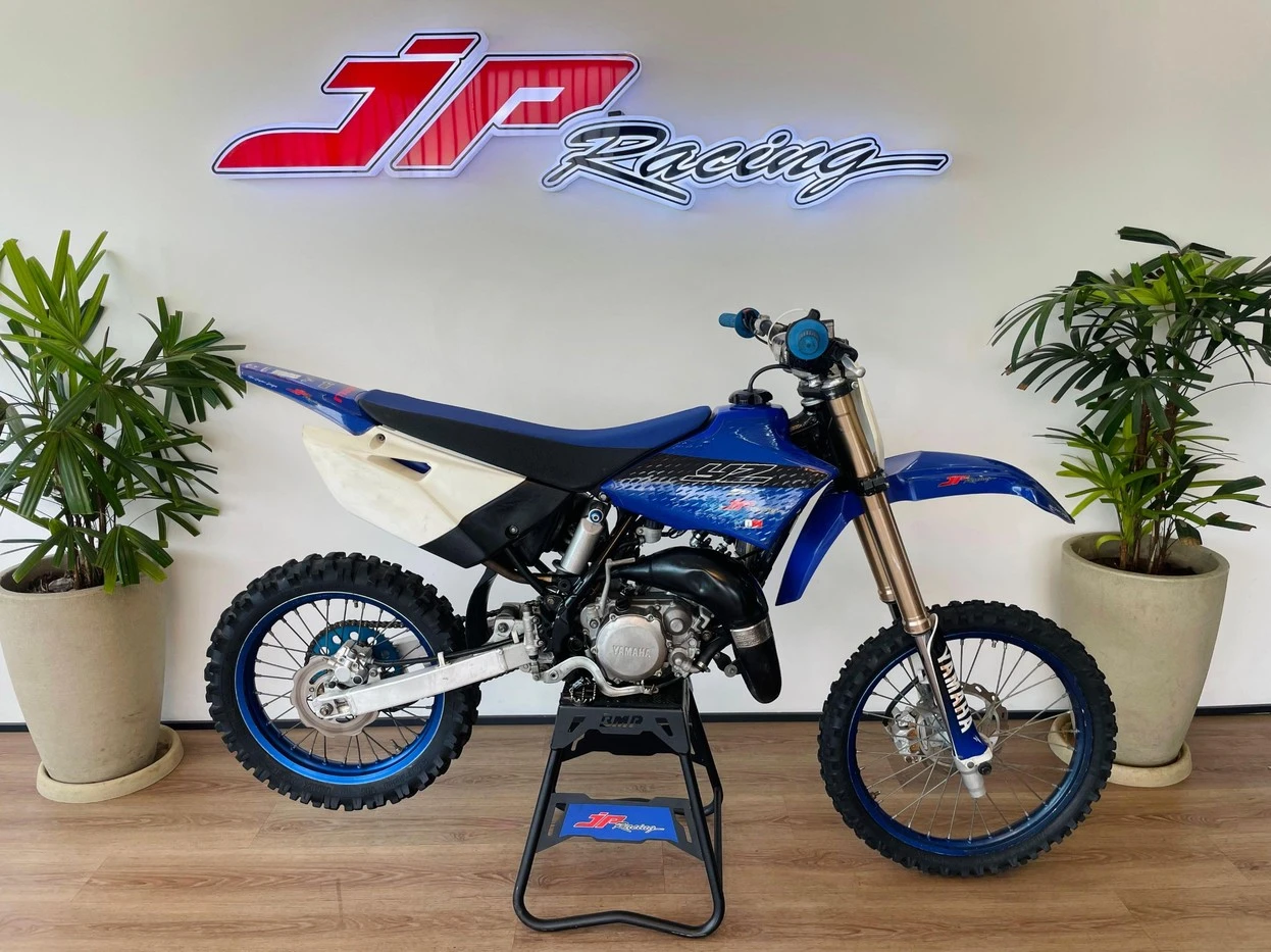 YAMAHA YZ 85