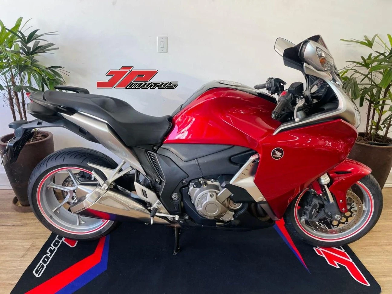 HONDA VTX 1200F