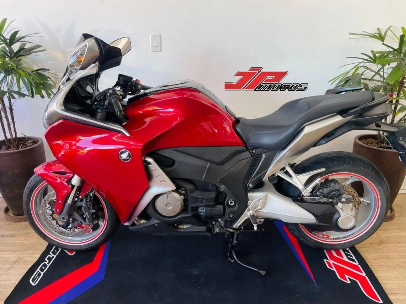 HONDA VTX 1200F
