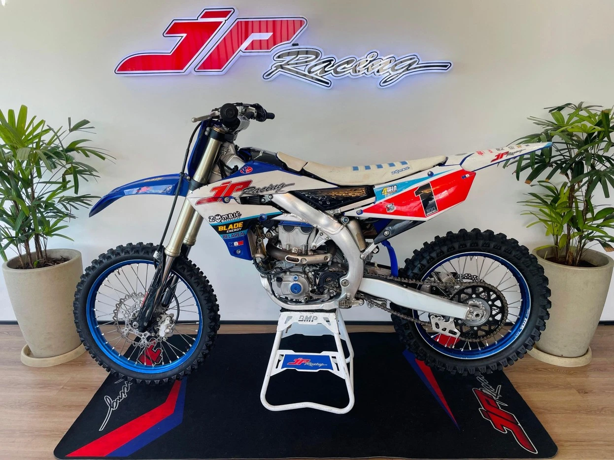 YAMAHA YZ 450F