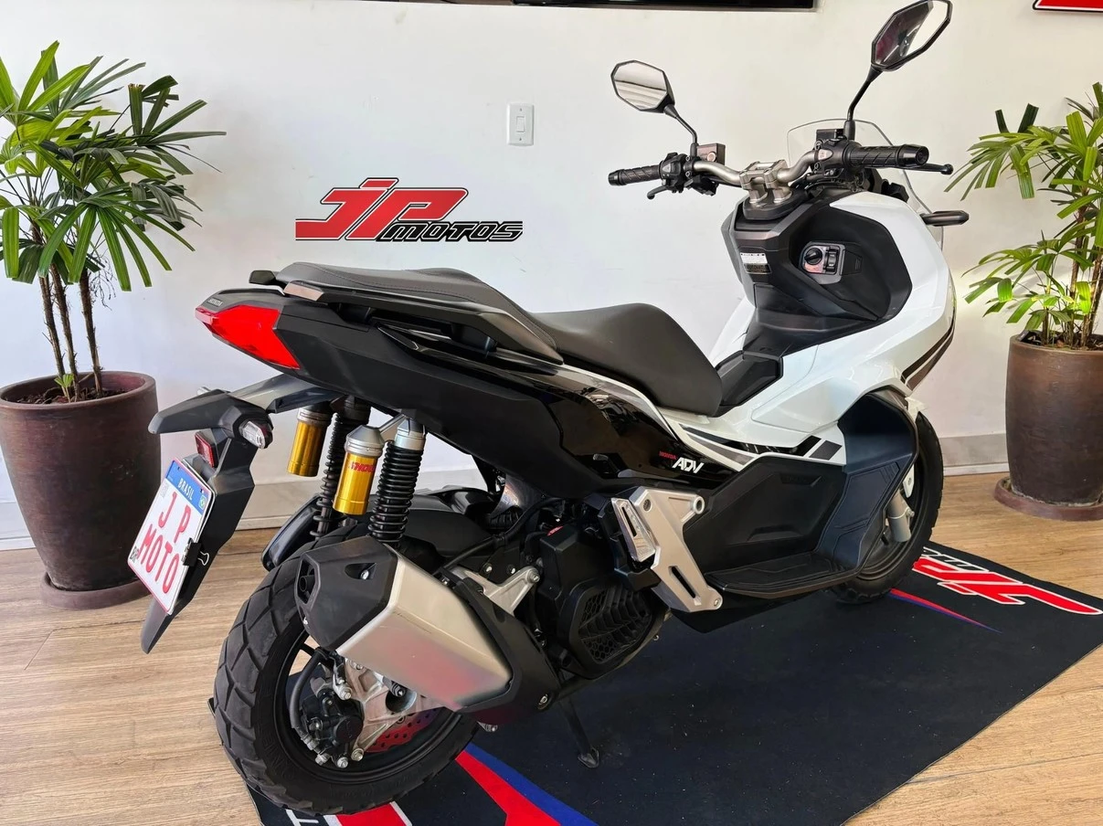HONDA ADV 150