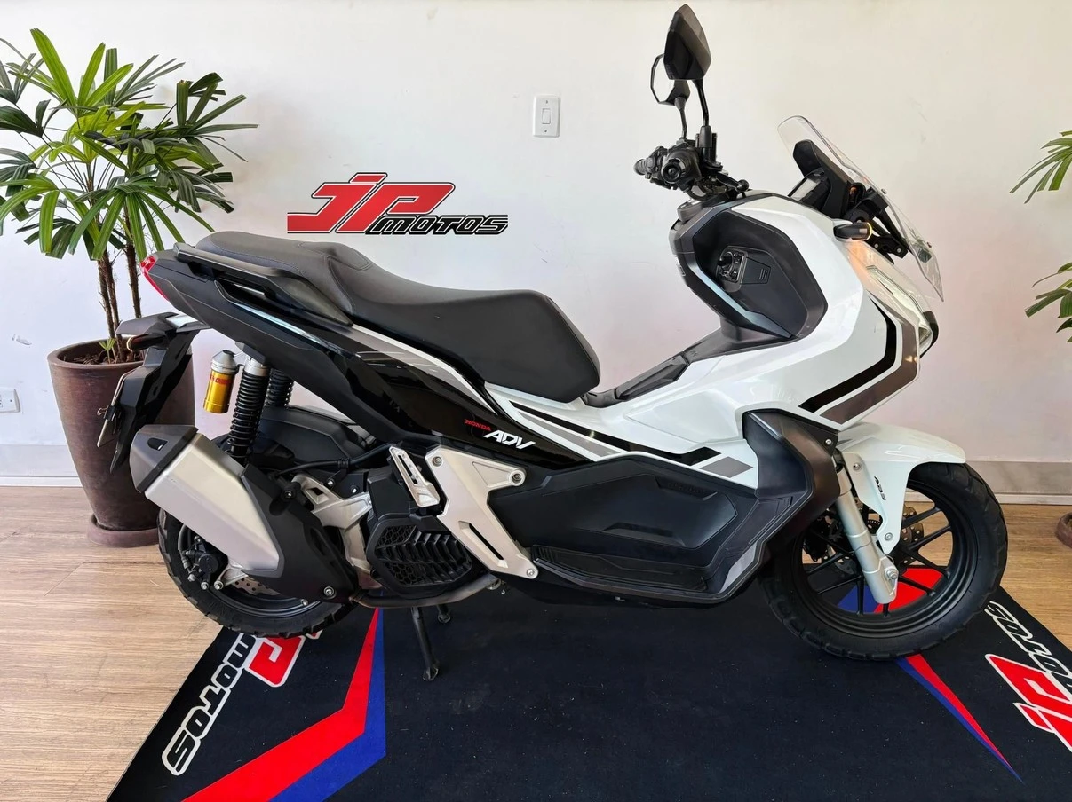 HONDA ADV 150
