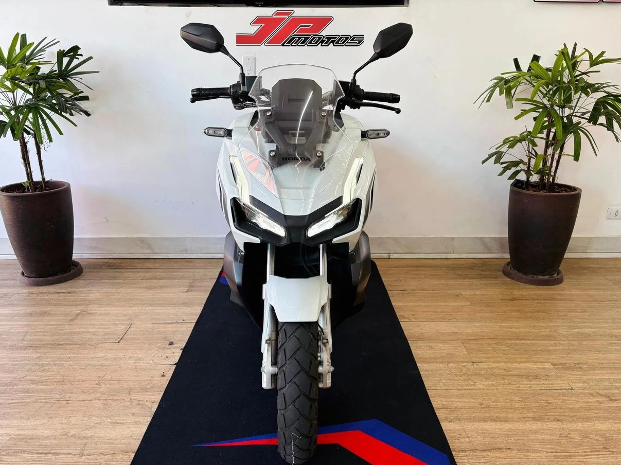 HONDA ADV 150