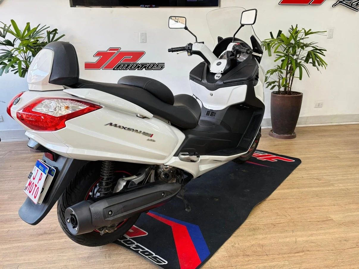 DAFRA MAXSYM 400i