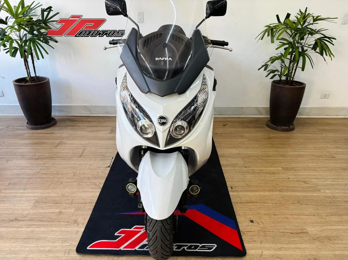 DAFRA MAXSYM 400i