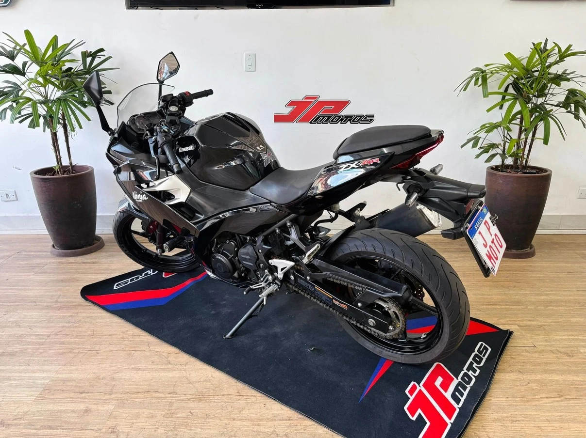KAWASAKI NINJA 400