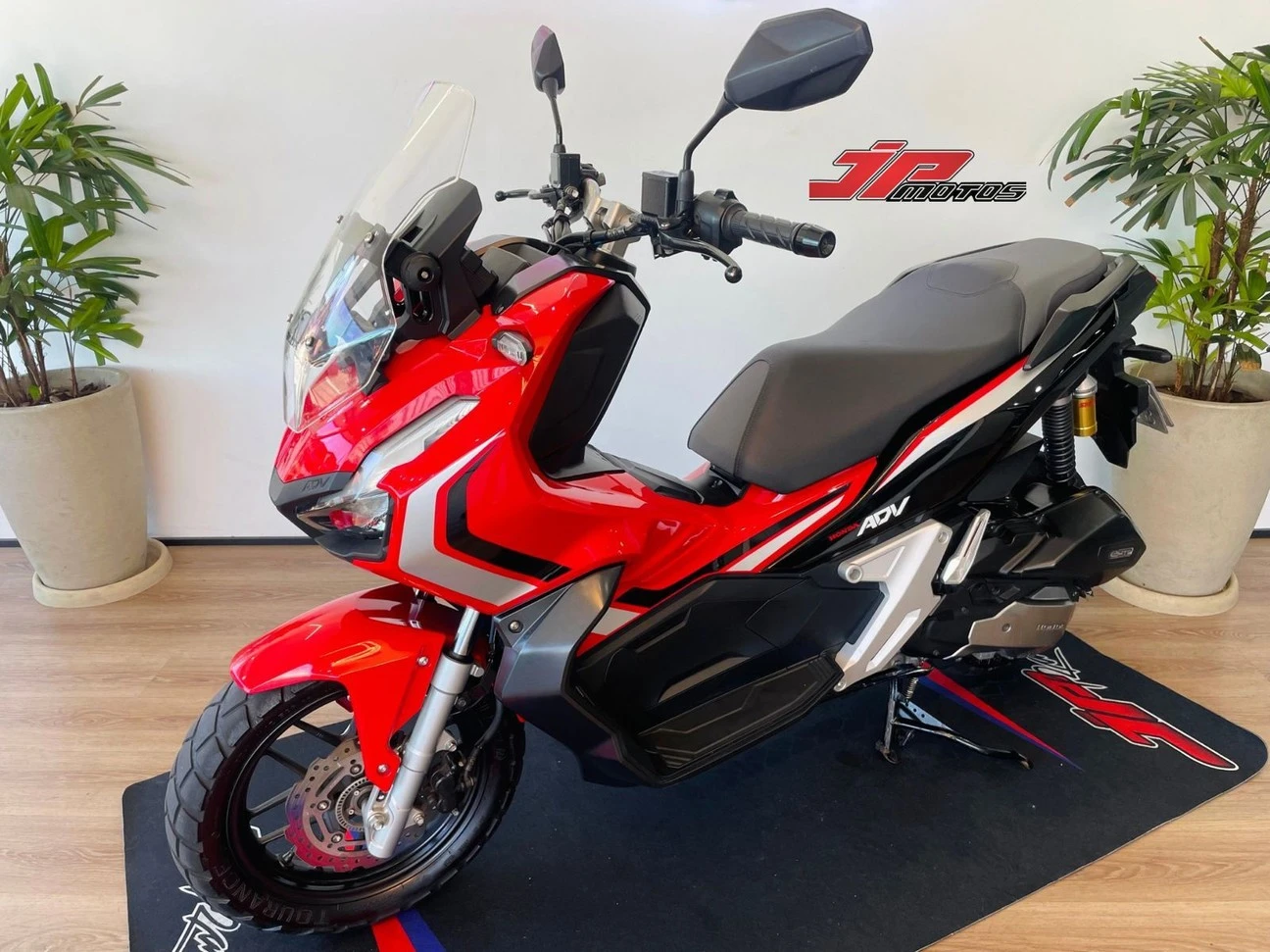 HONDA ADV 150