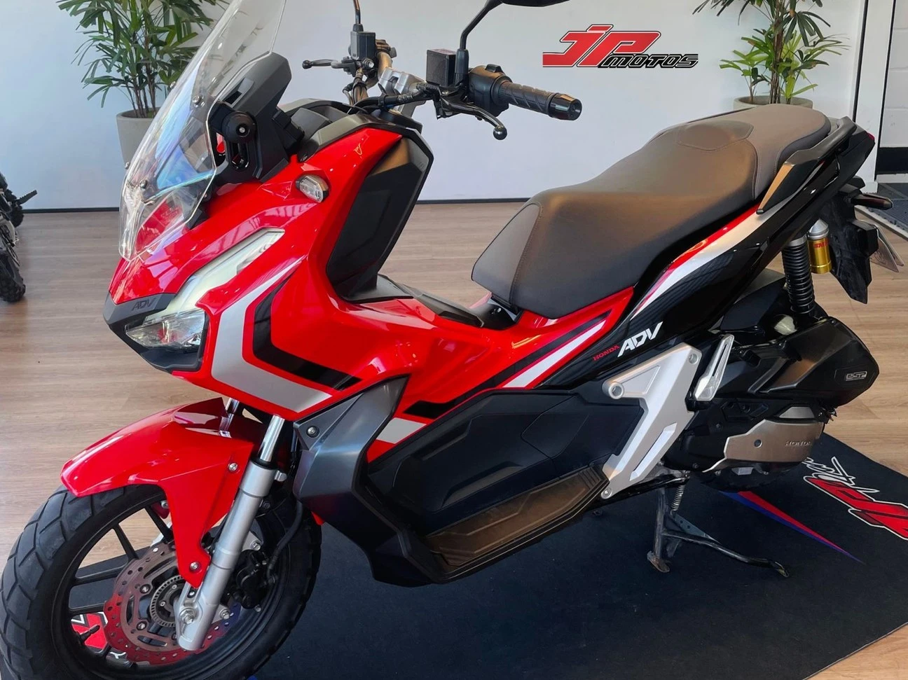 HONDA ADV 150