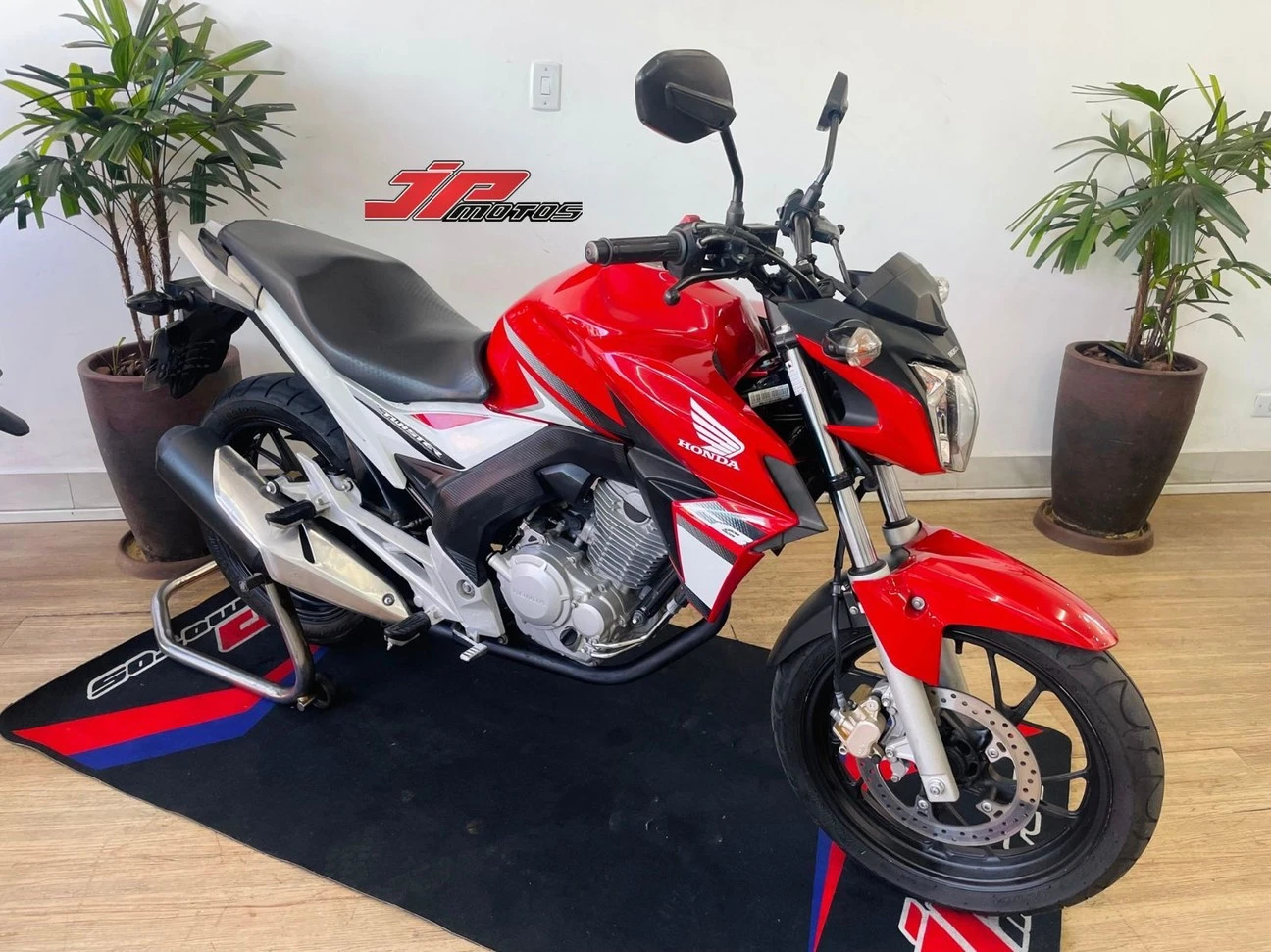 HONDA CB TWISTER