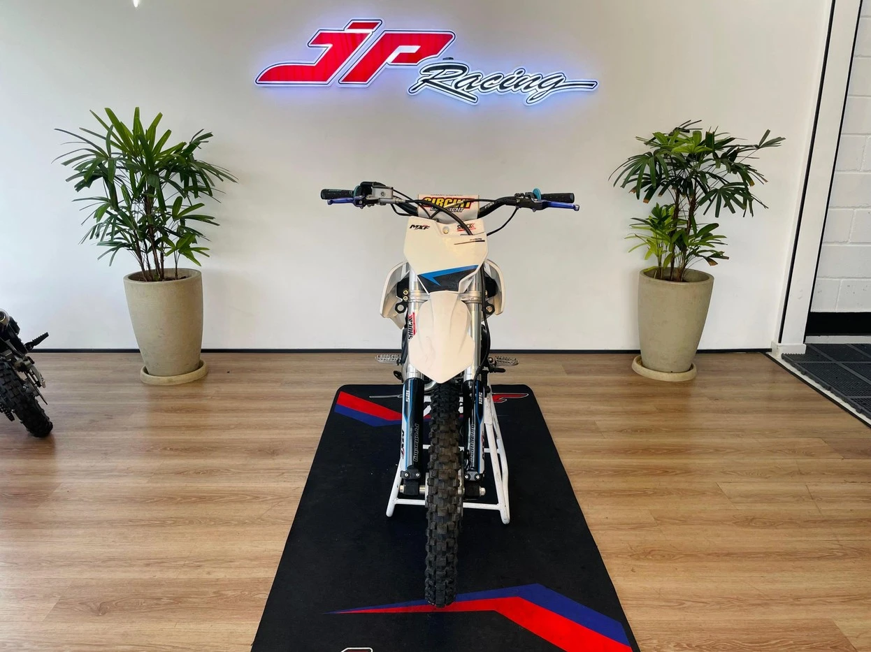 MXF PRO RACING 125