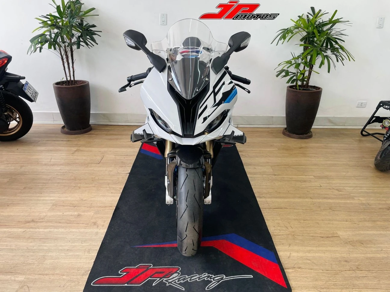 BMW S 1000 RR