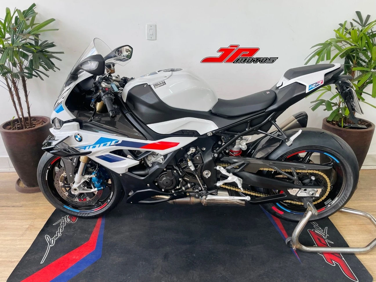 BMW S 1000 RR