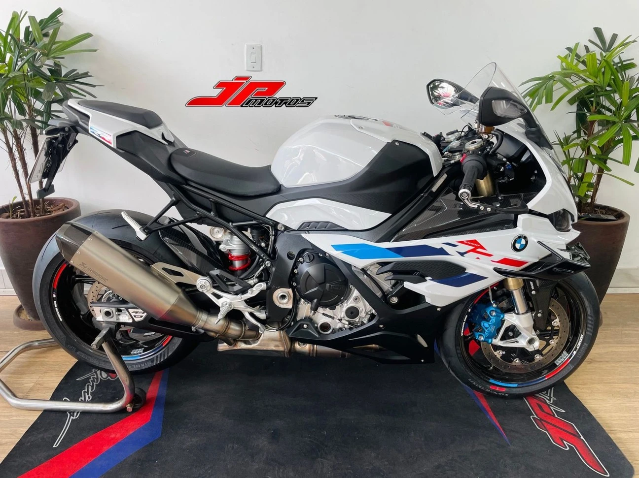 BMW S 1000 RR