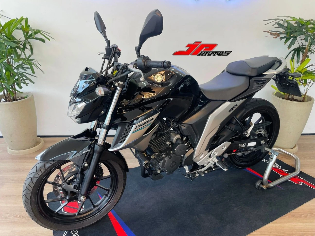 YAMAHA FZ25 FAZER ABS
