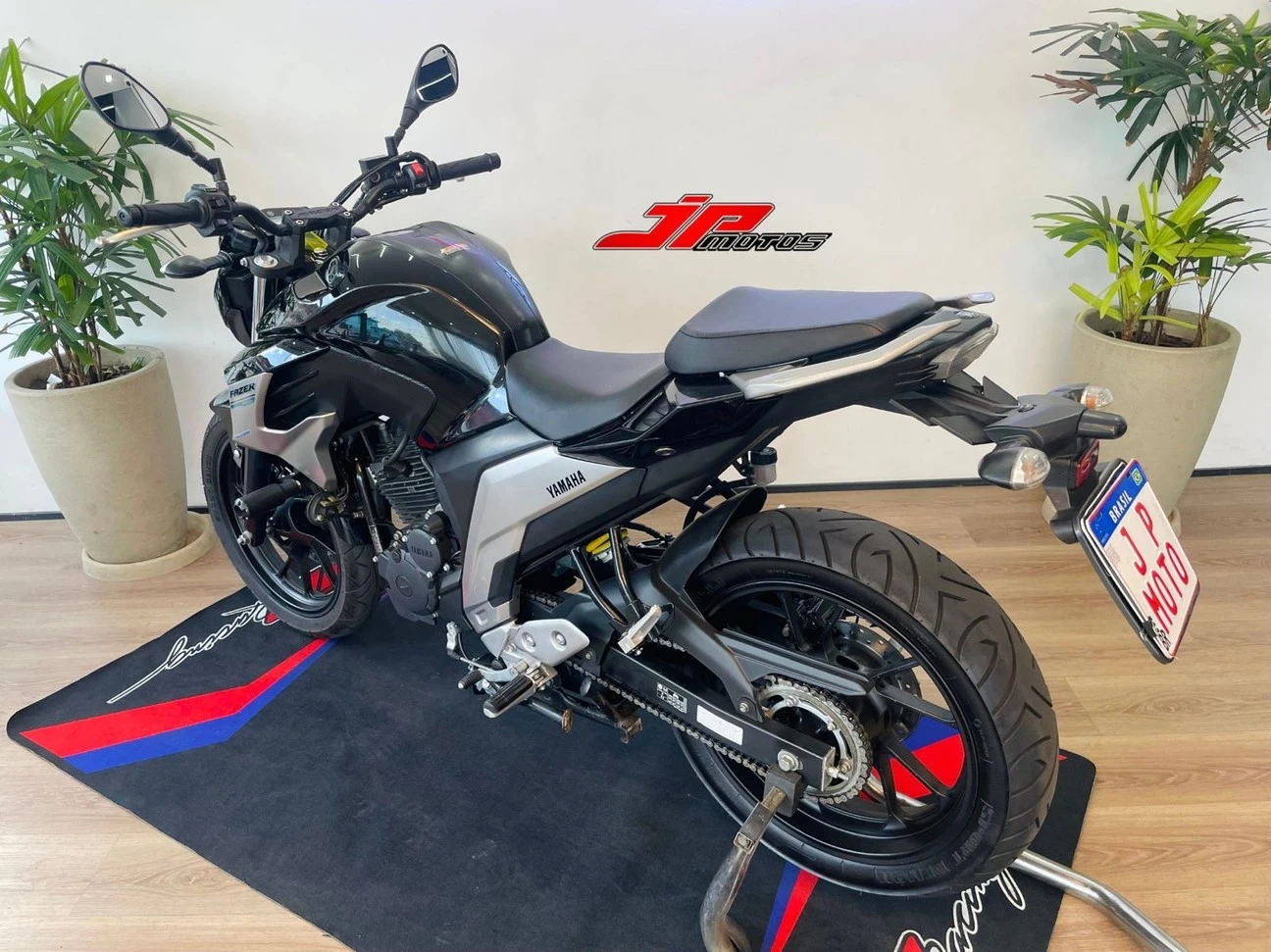 YAMAHA FZ25 FAZER ABS
