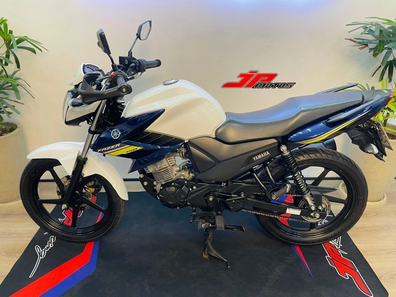 YAMAHA FAZER YS 150 SED