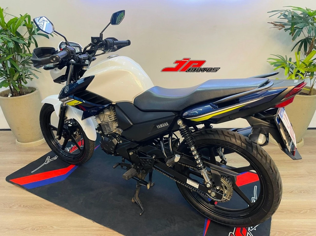 YAMAHA FAZER YS 150 SED