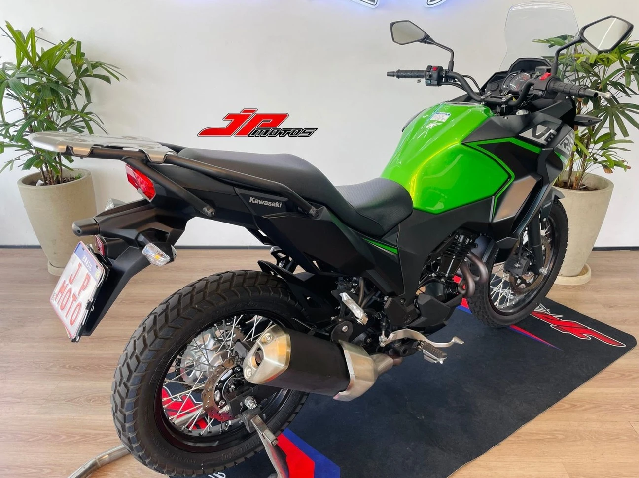 KAWASAKI VERSYS-X 300