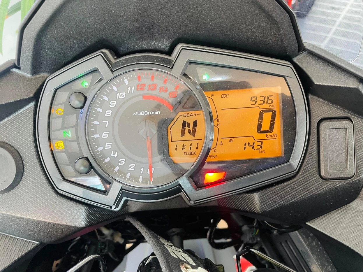 KAWASAKI VERSYS-X 300
