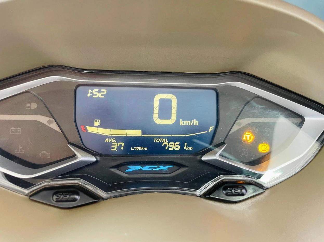 HONDA PCX DLX