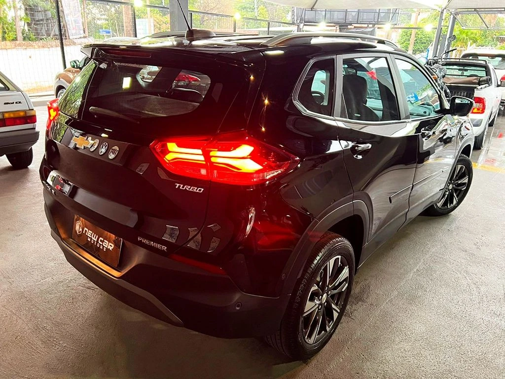 CHEVROLET TRACKER