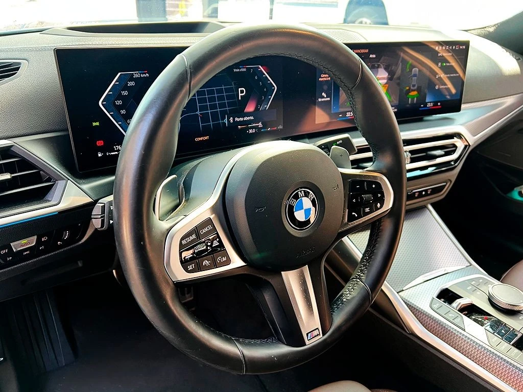 BMW 320I