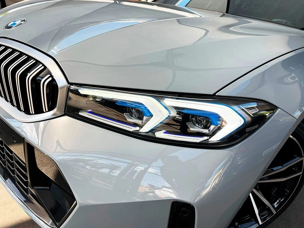 BMW 320I