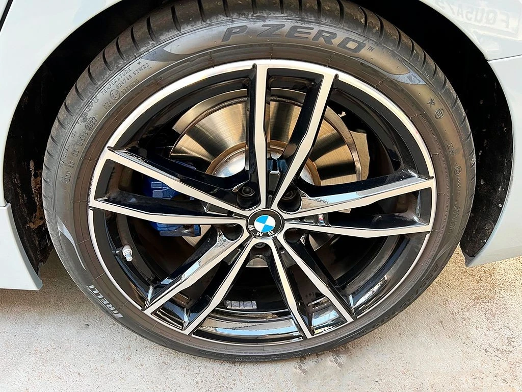 BMW 320I