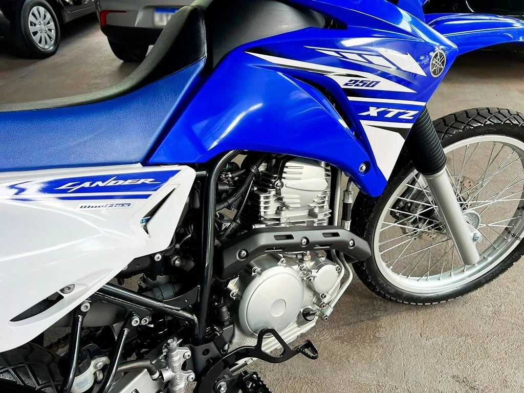 YAMAHA XTZ 250 LANDER