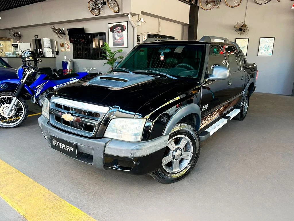 CHEVROLET S10
