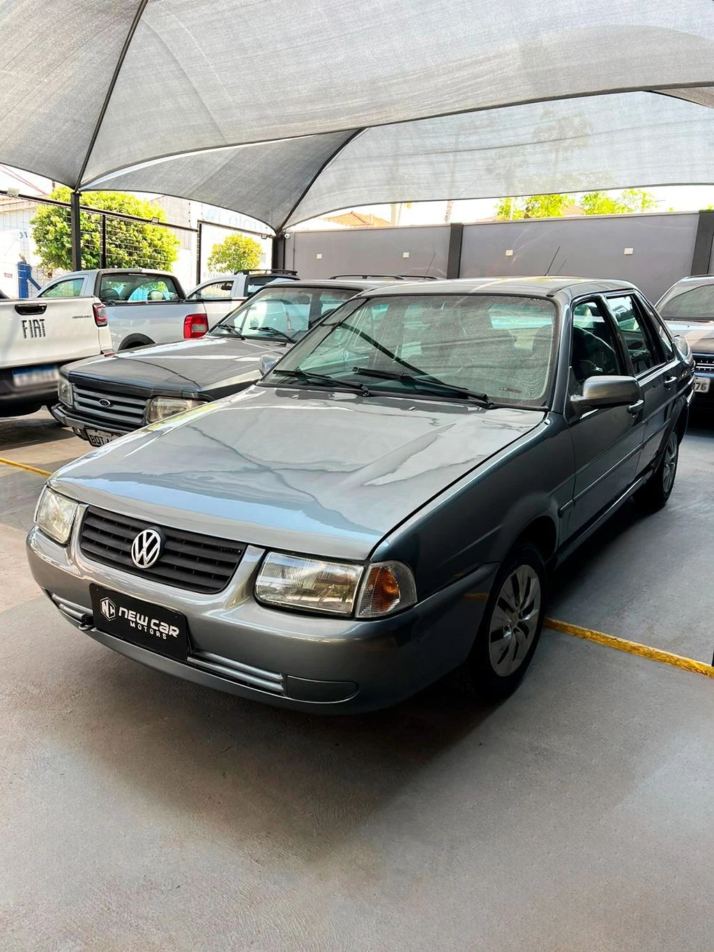VOLKSWAGEN SANTANA