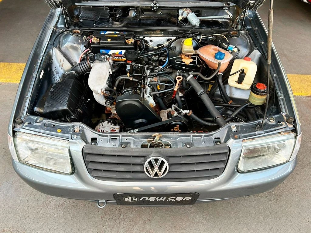 VOLKSWAGEN SANTANA