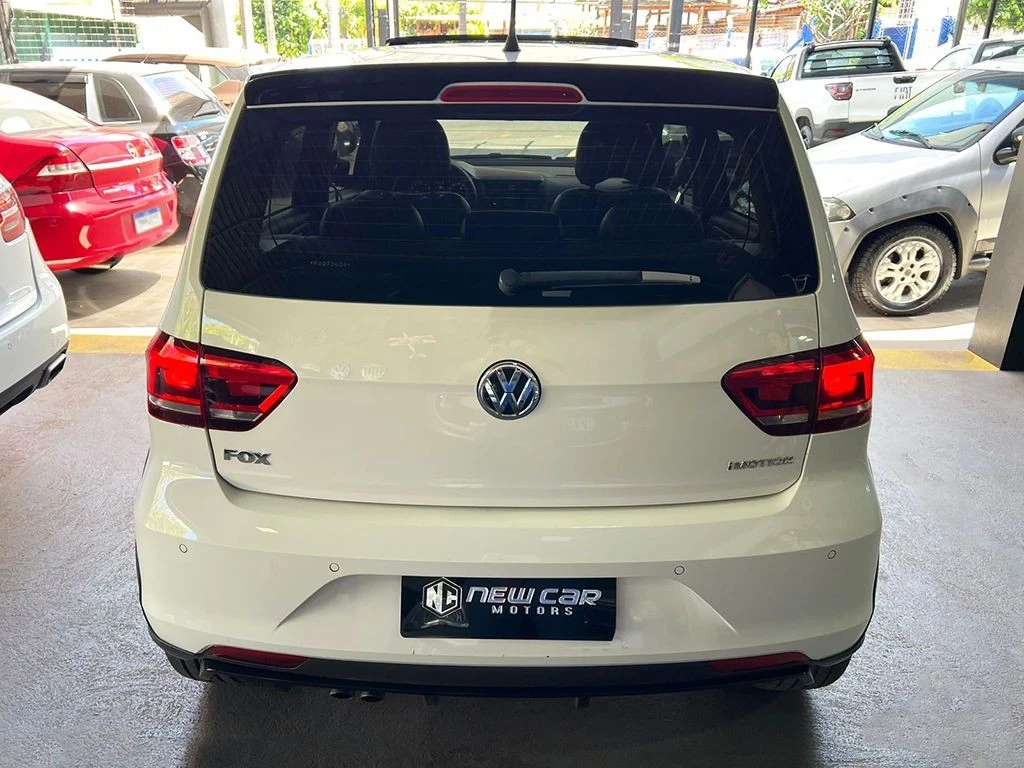 VOLKSWAGEN FOX